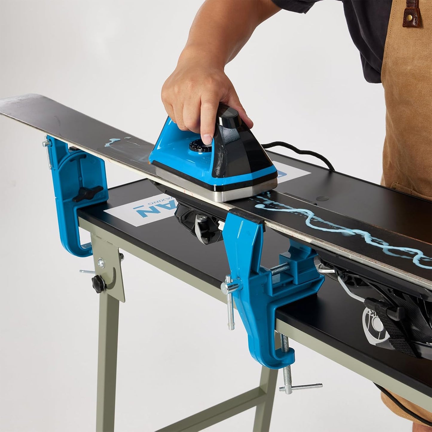 XCMAN Ski Snowboard Waxing Iron 120V 800W with Dimpled Base Plate and Good Thermosta High Temperature Control Accuracy