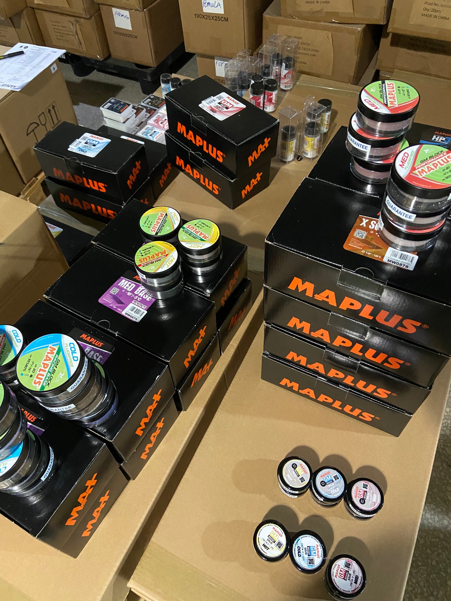 MAPLUS Solid Racing Base ARCTIC BASE 250g MW0810